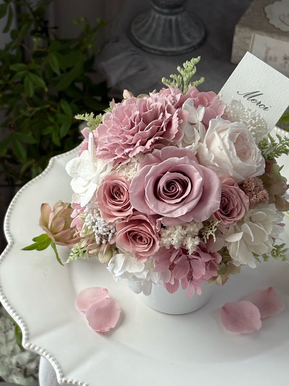 【新作】母の日の贈り物におすすめのエレガントなアレンジメント