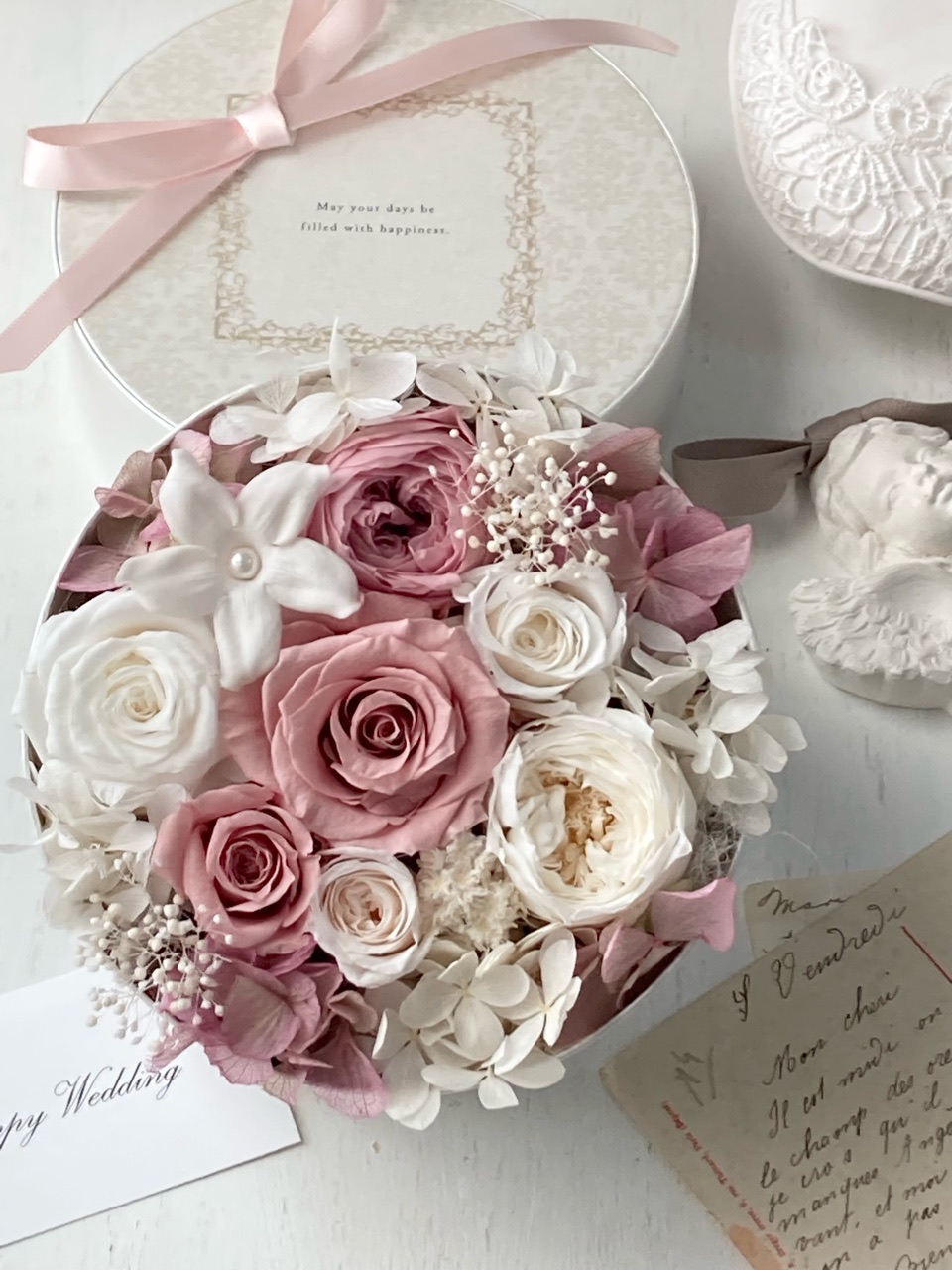 【新作】ご結婚のお祝いやウェディングアイテムにおすすめのBOXフラワーギフト