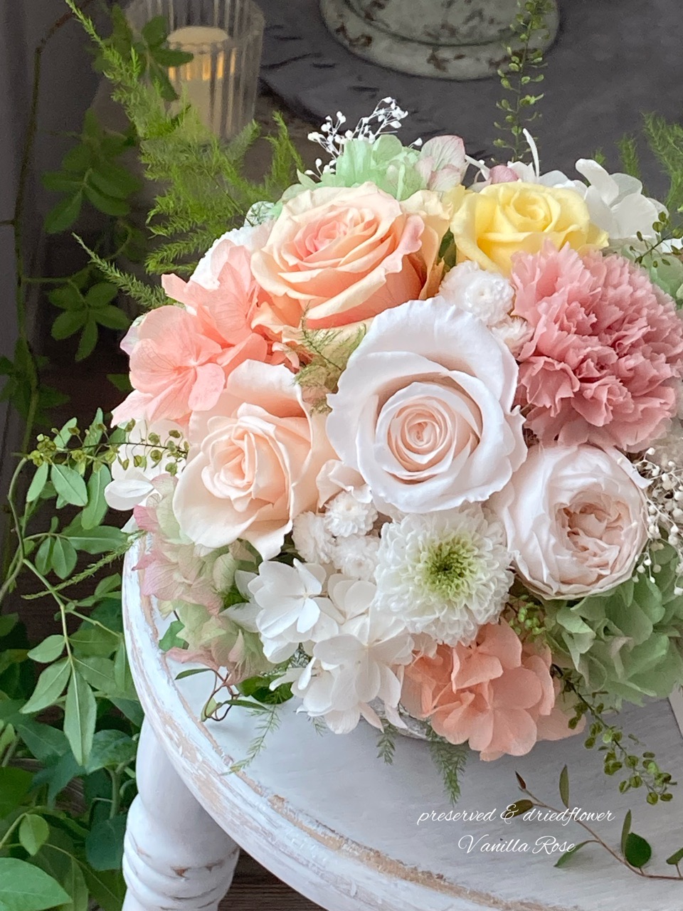 【新作】淡い色のお供え花アレンジメントをアップしました！