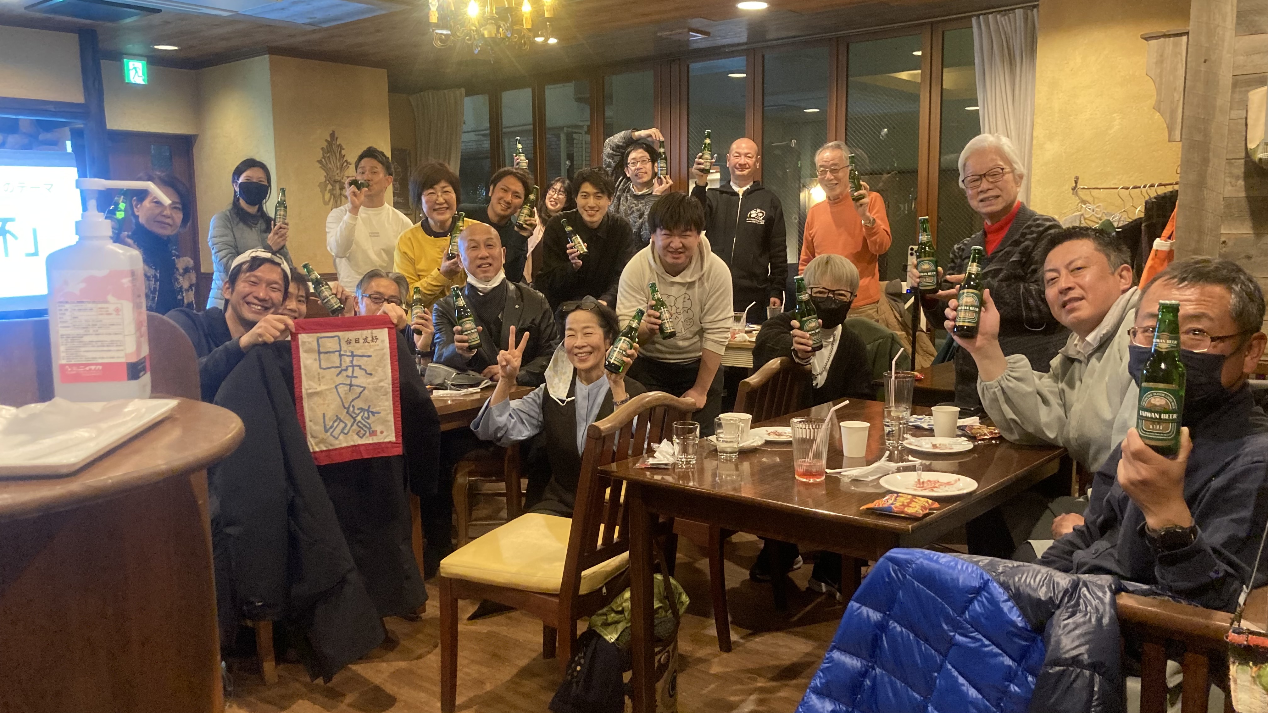 【満員御礼】神戸の「フライト888」で本プロジェクトの講演会を開催しました！
