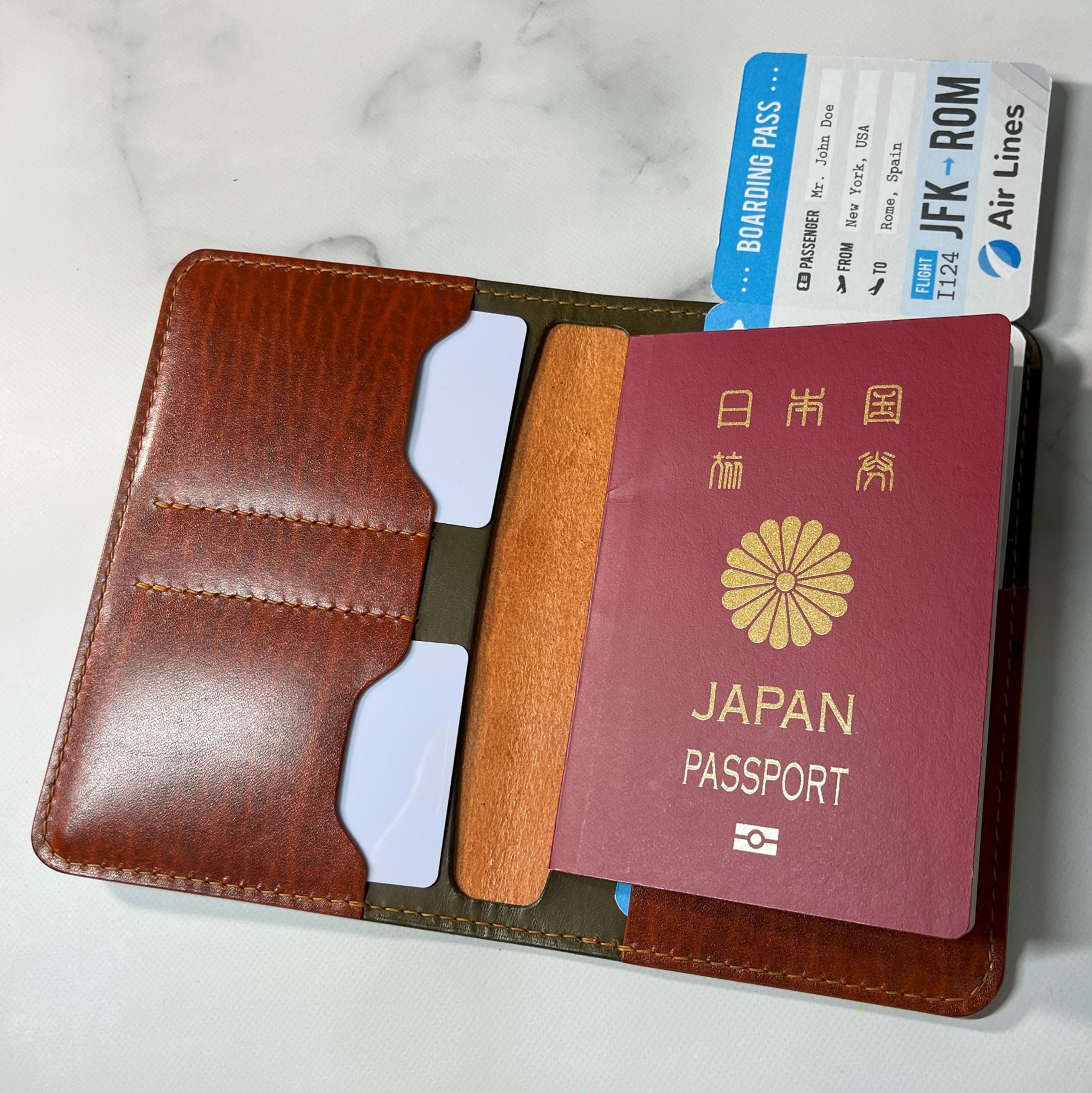 Creema限定で1点もののパスポートケースの販売を開始！
