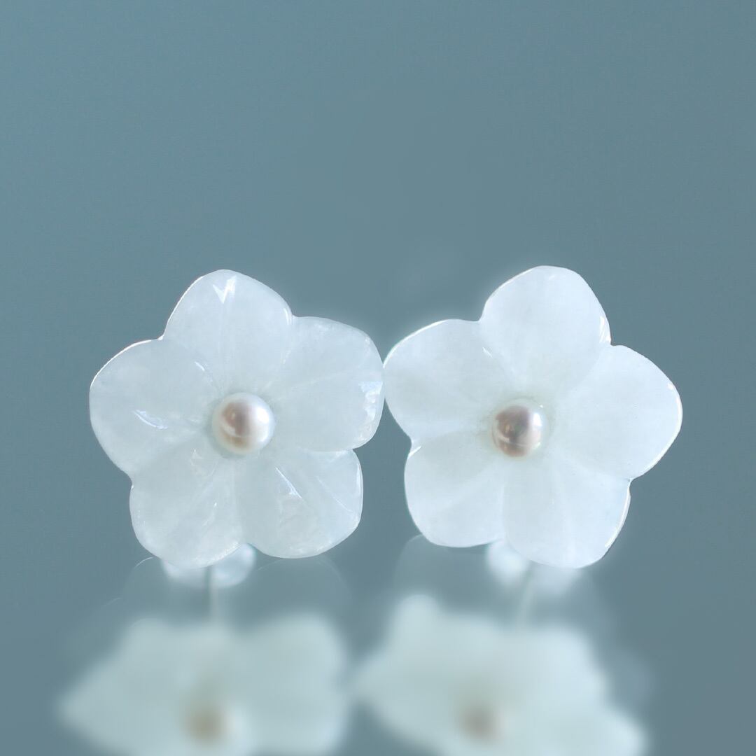 flower and pearl ピアスorイヤリング