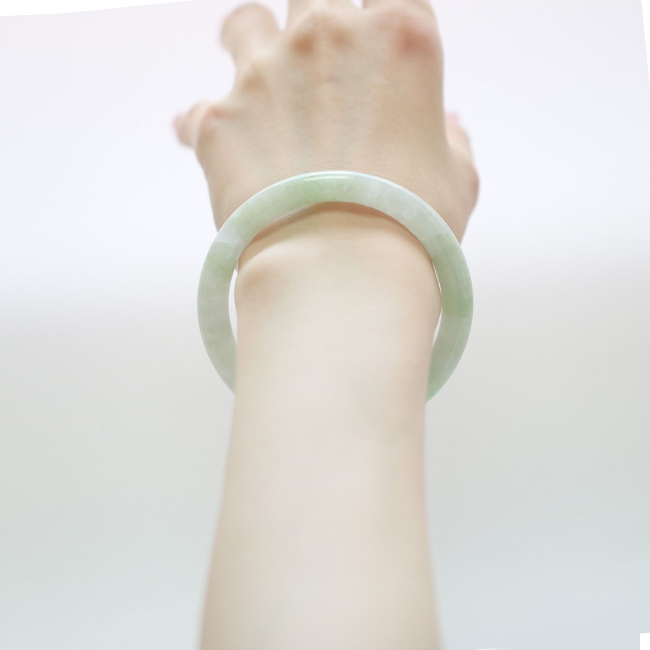 夏に大活躍なバングルも大量入荷✨