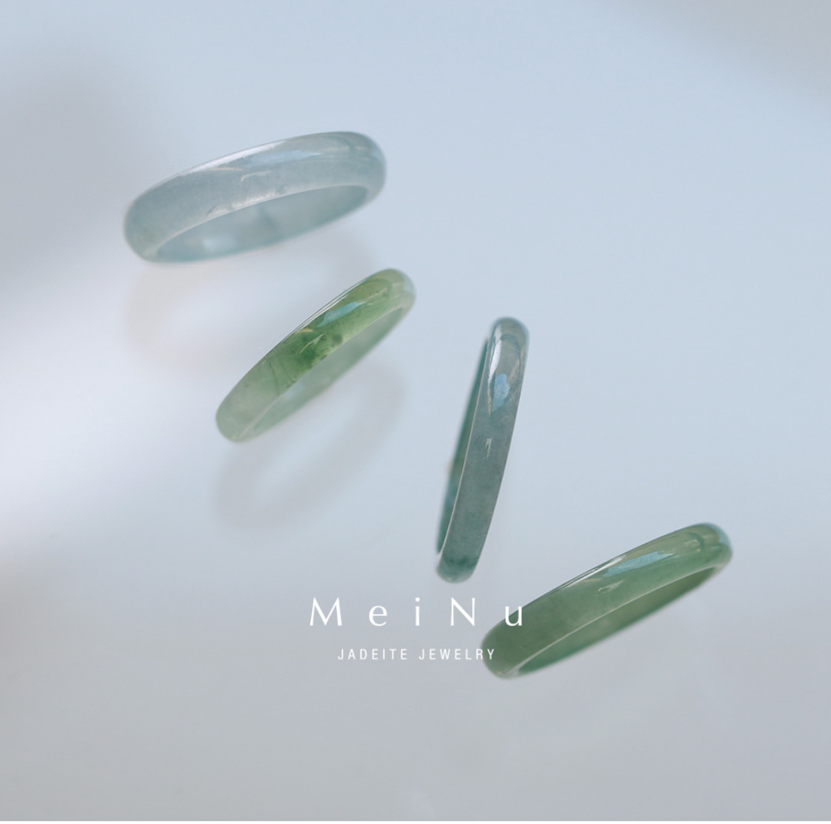 定番!翡翠くり抜きリング💍