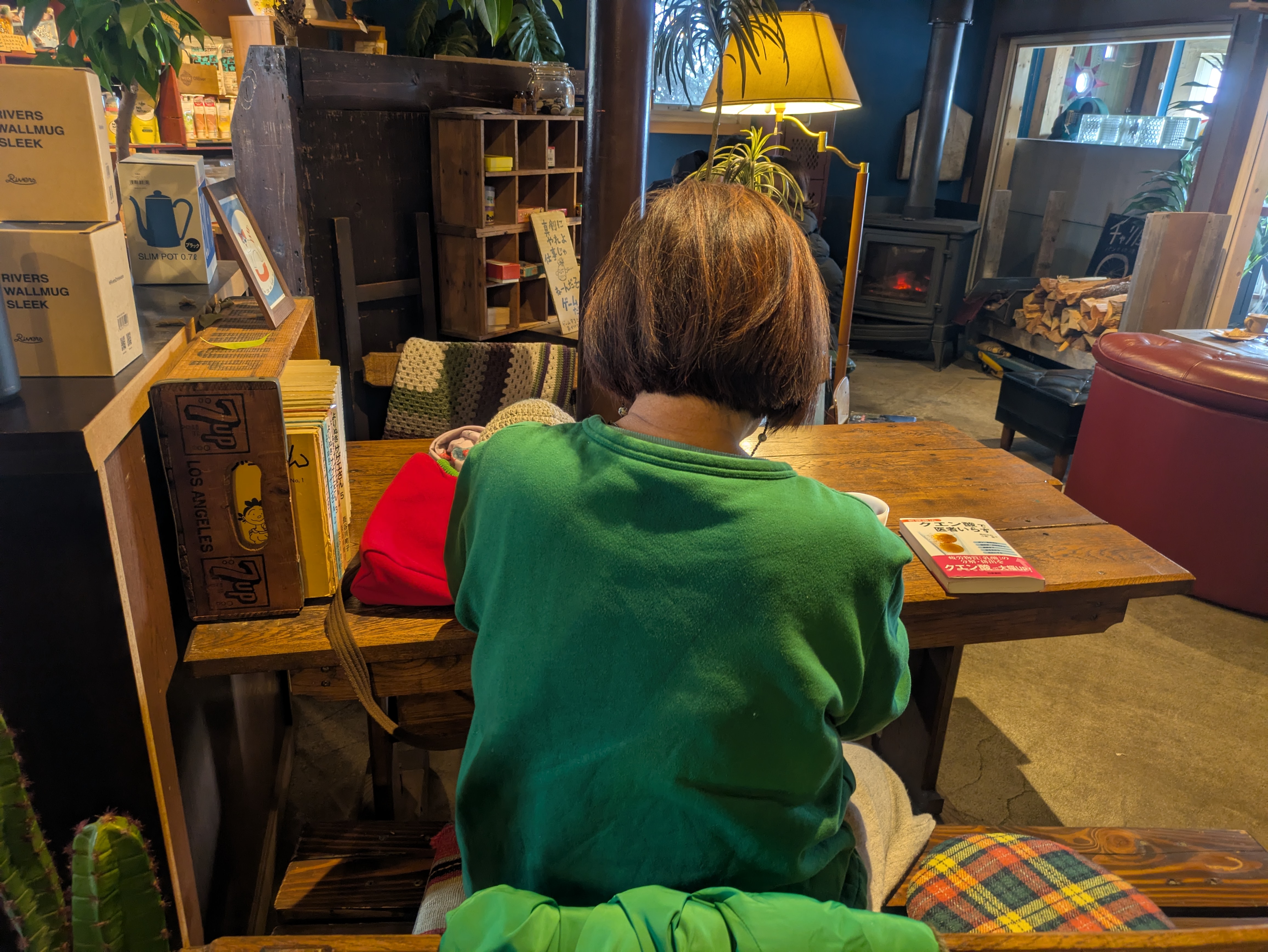 ふじこさんとカフェ席。