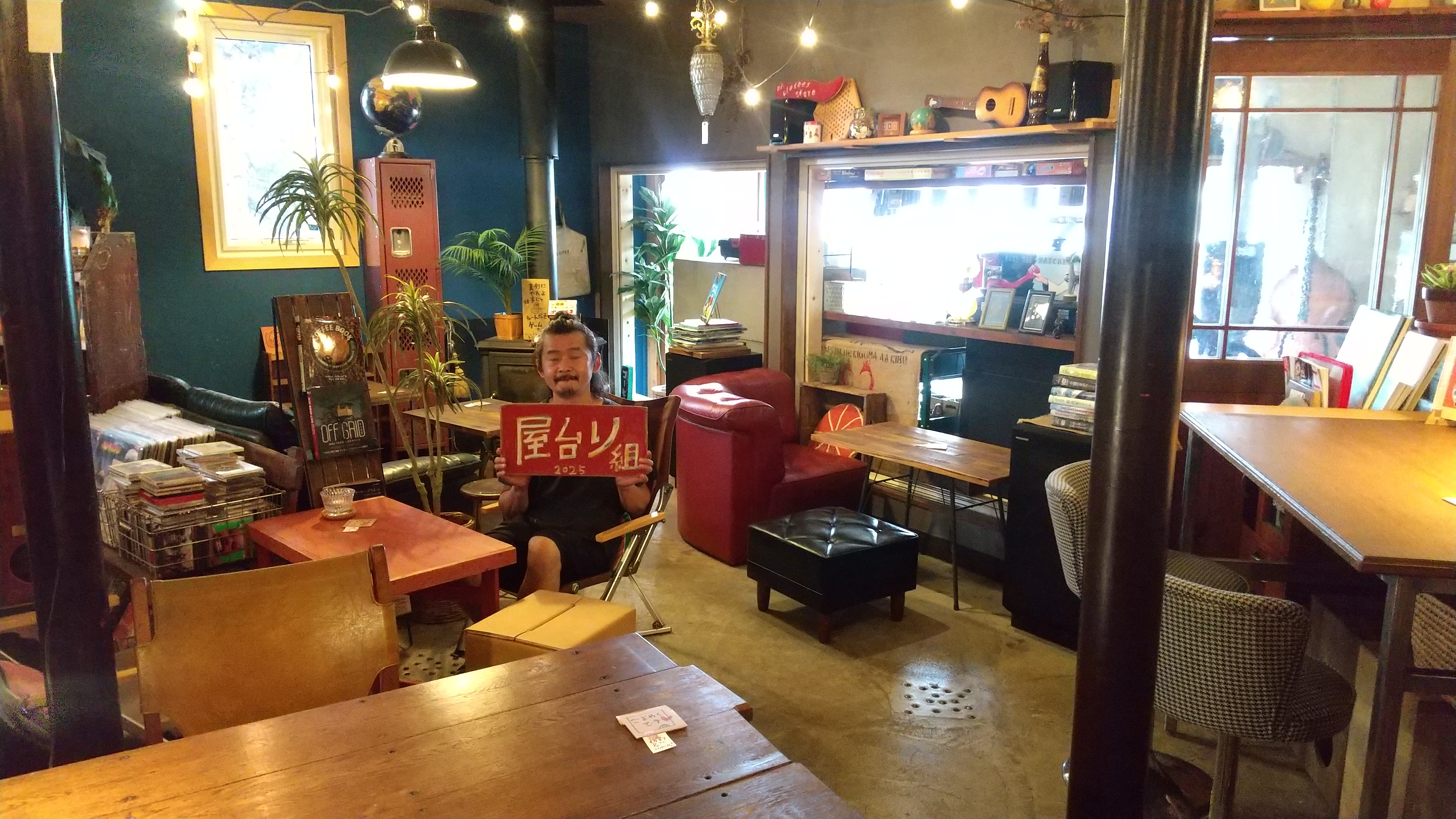 本日はお席を増やして屋台だよ！