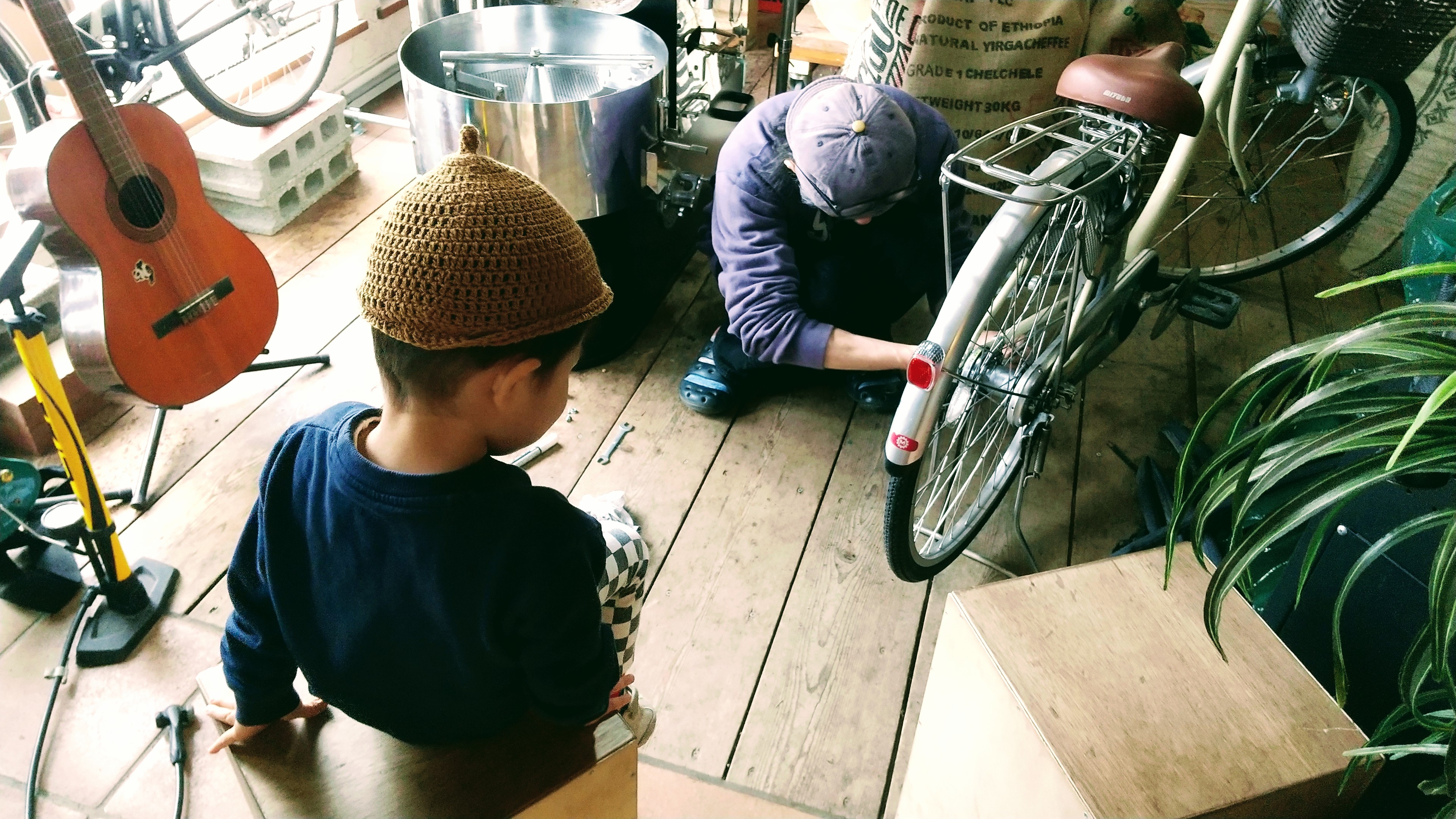 チャリ屋の見学させてもらいました。