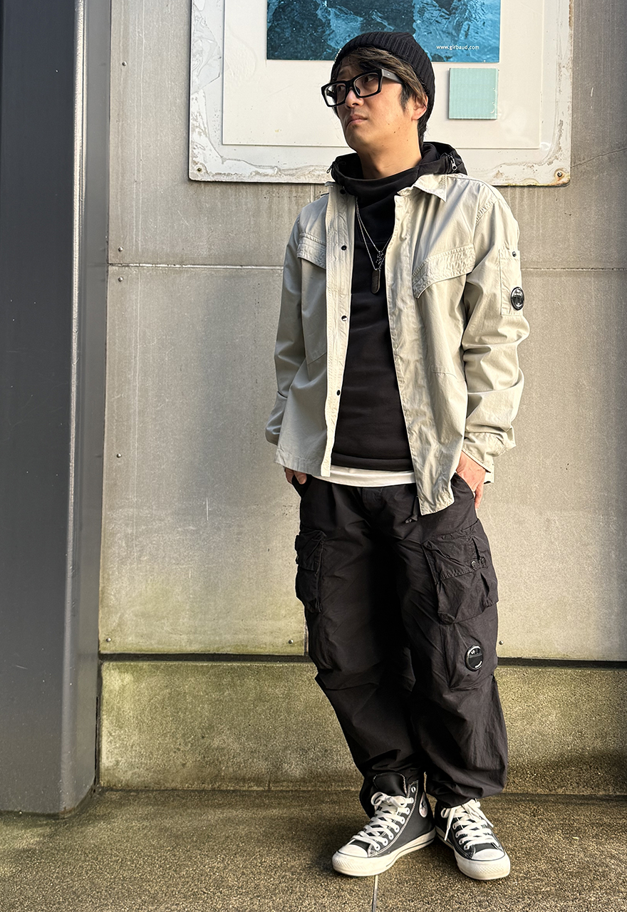 春アウターにおすすめ！定番のシャツジャケット！