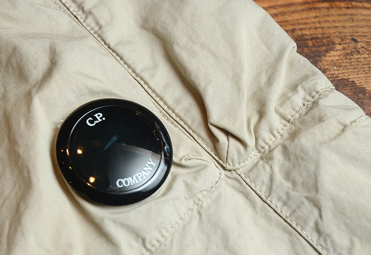 CPカンパニーのボックスフィットボトムス