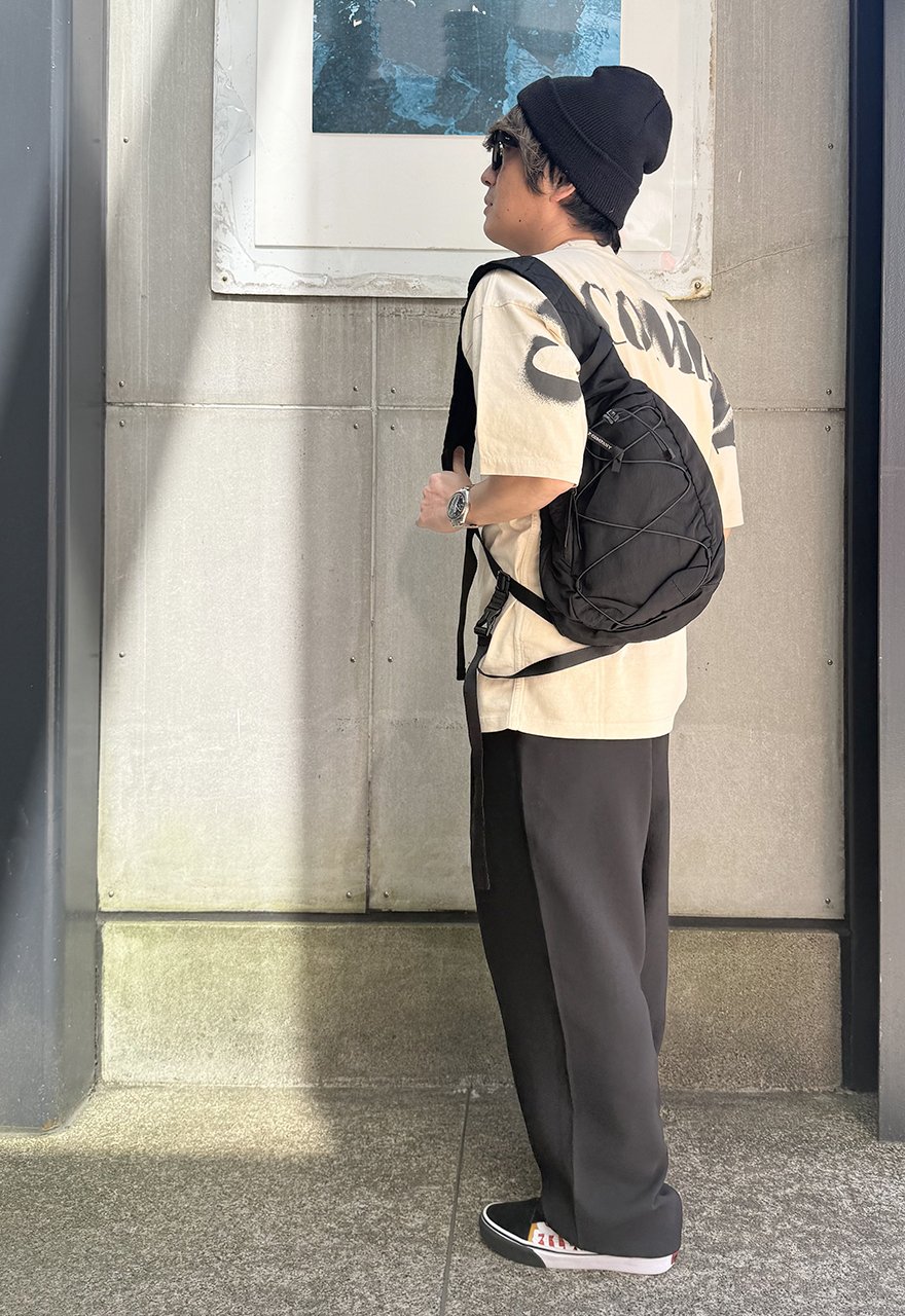 定番ボディバッグ、ブラックも入荷しました！