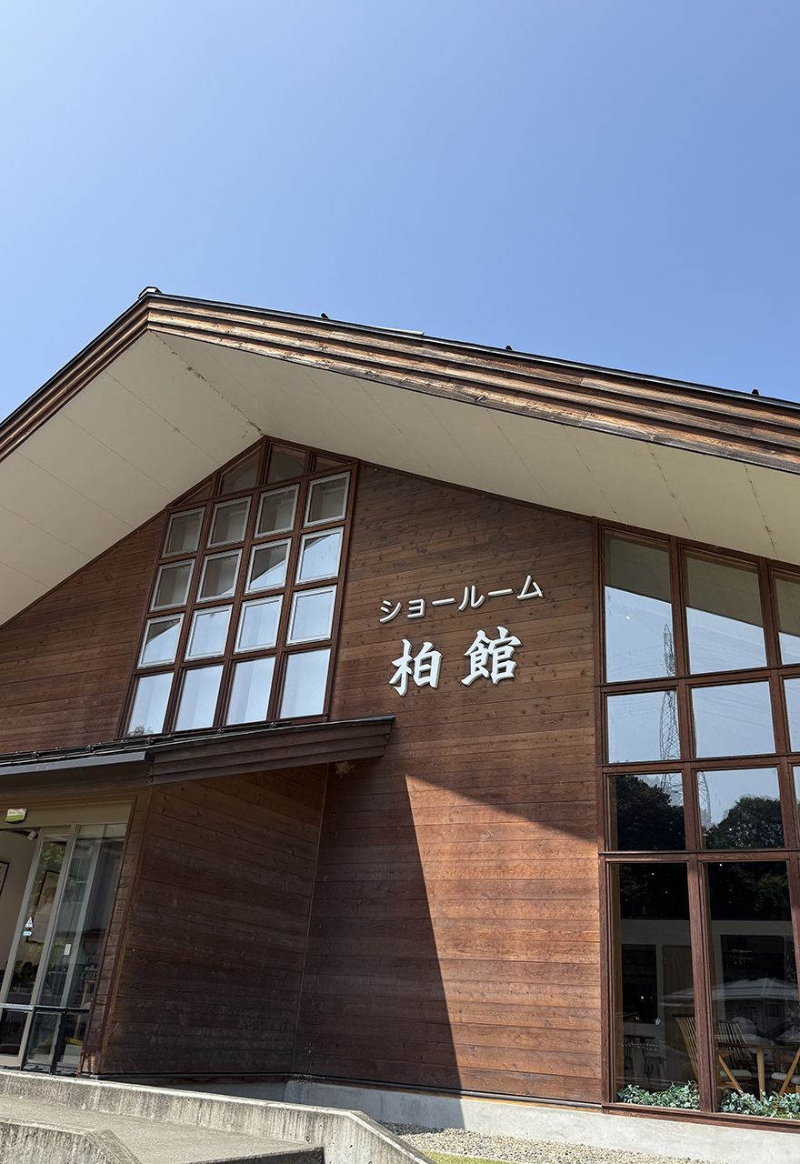 飛騨の家具の工場見学へ行ってきました