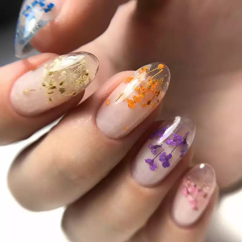 簡単にプロ級ネイル✨