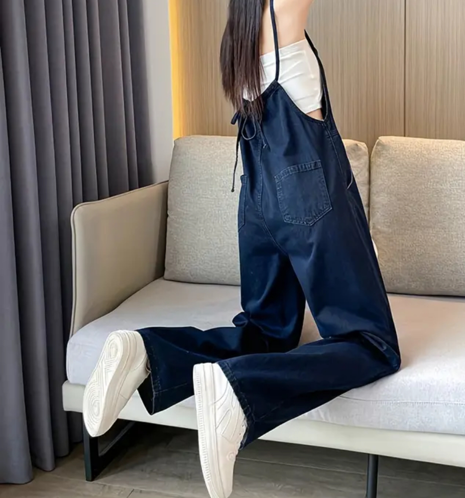 着回し無限大!クラシカルデニムで叶える、旬のオーバーオールスタイル