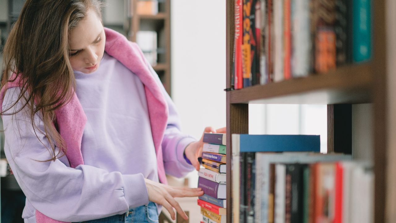 目移りしてしまうのはなぜ?新しい本との出会いと再読のする技