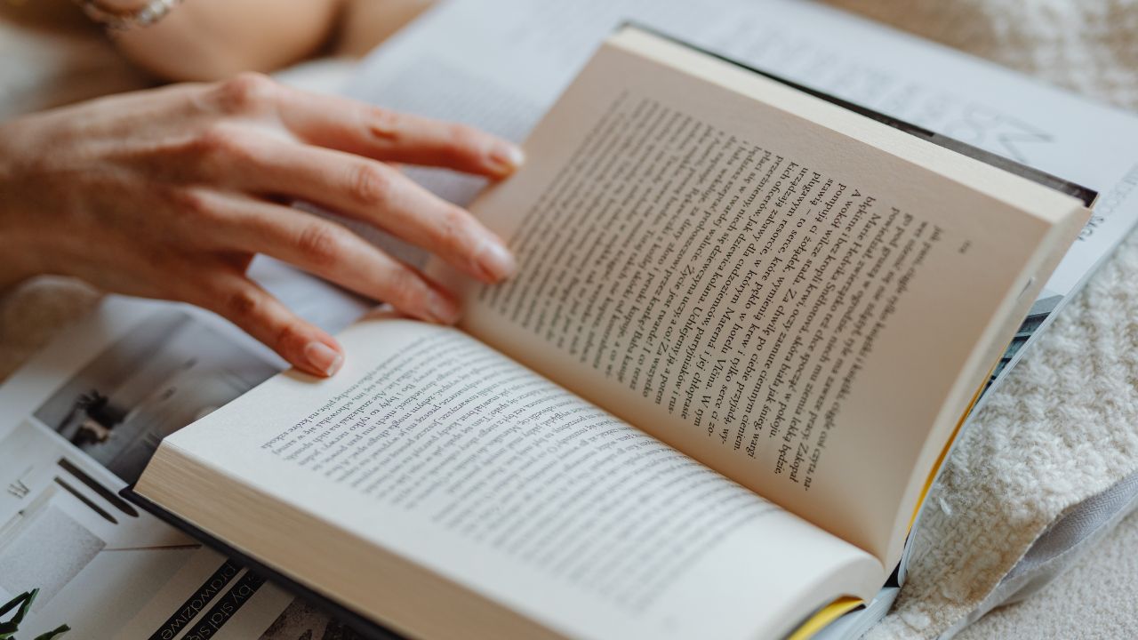 古本の「波打ち」メモ──ページがうねるのはなぜ？