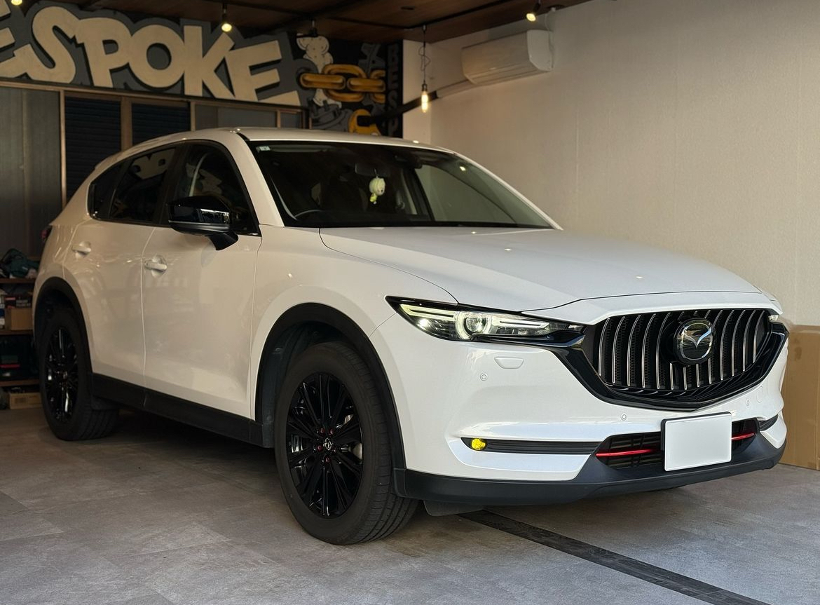 【マツダ　CX-5】・ツインカラーフォグランプ　・バーチカルグリル　・インナー開口部拡大加工