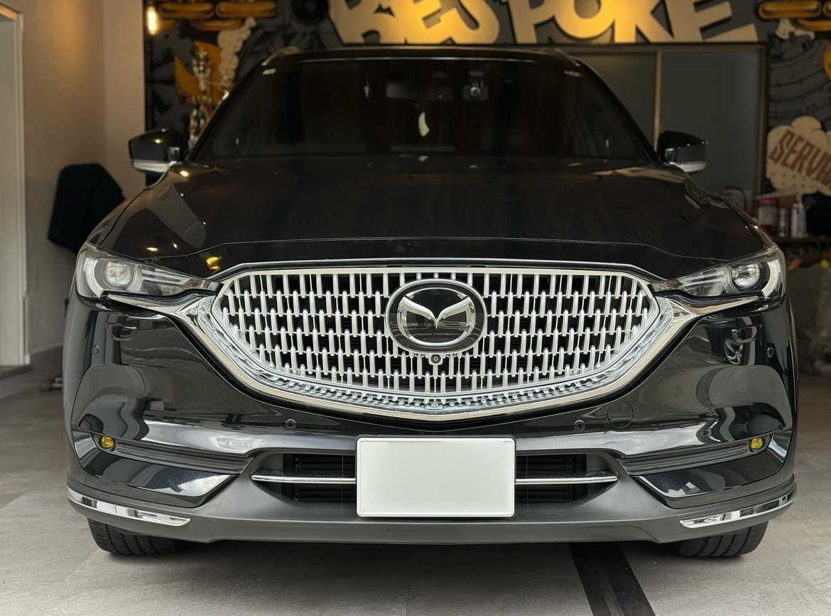 【マツダ　CX-8】・純正エクスクルーシブグリル　・シルバー塗装
