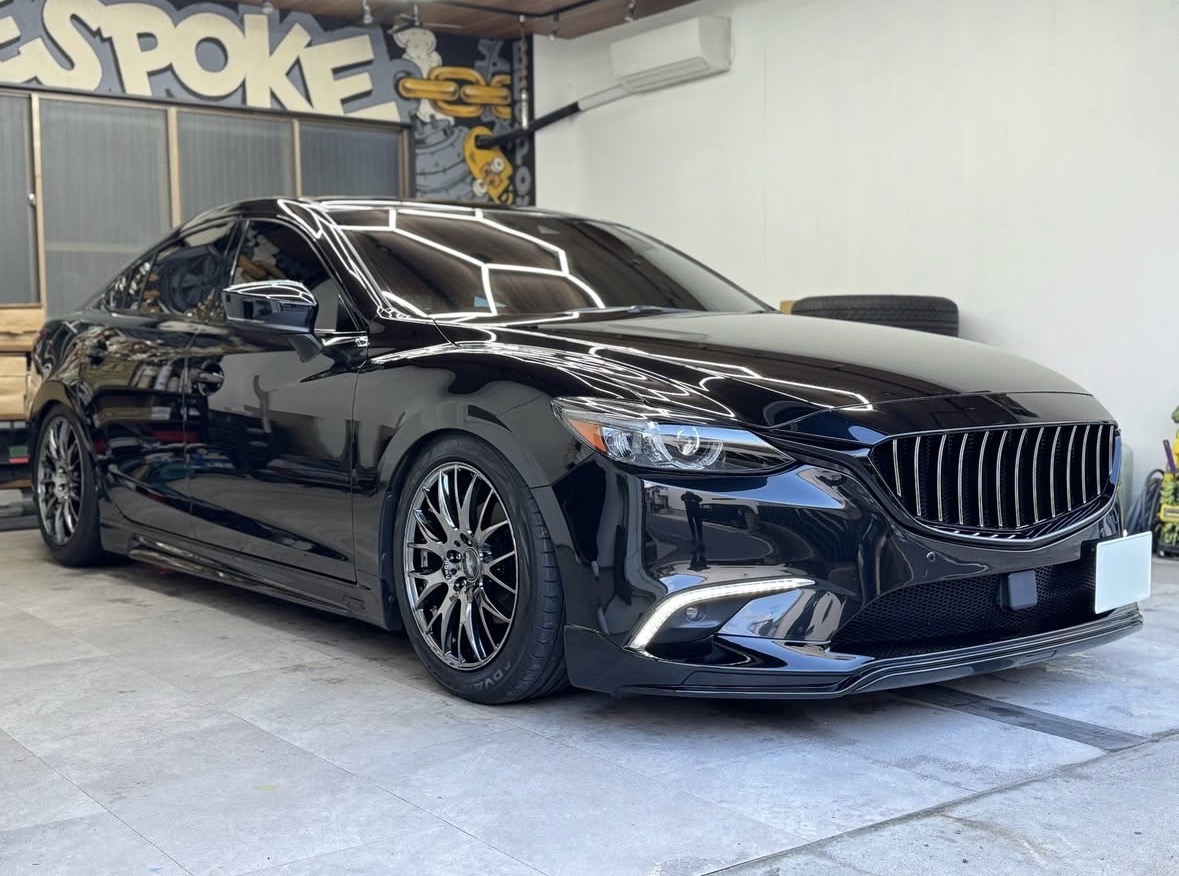 【マツダ アテンザセダン】・USヘッドライト純正加工 ・USテール純正加工