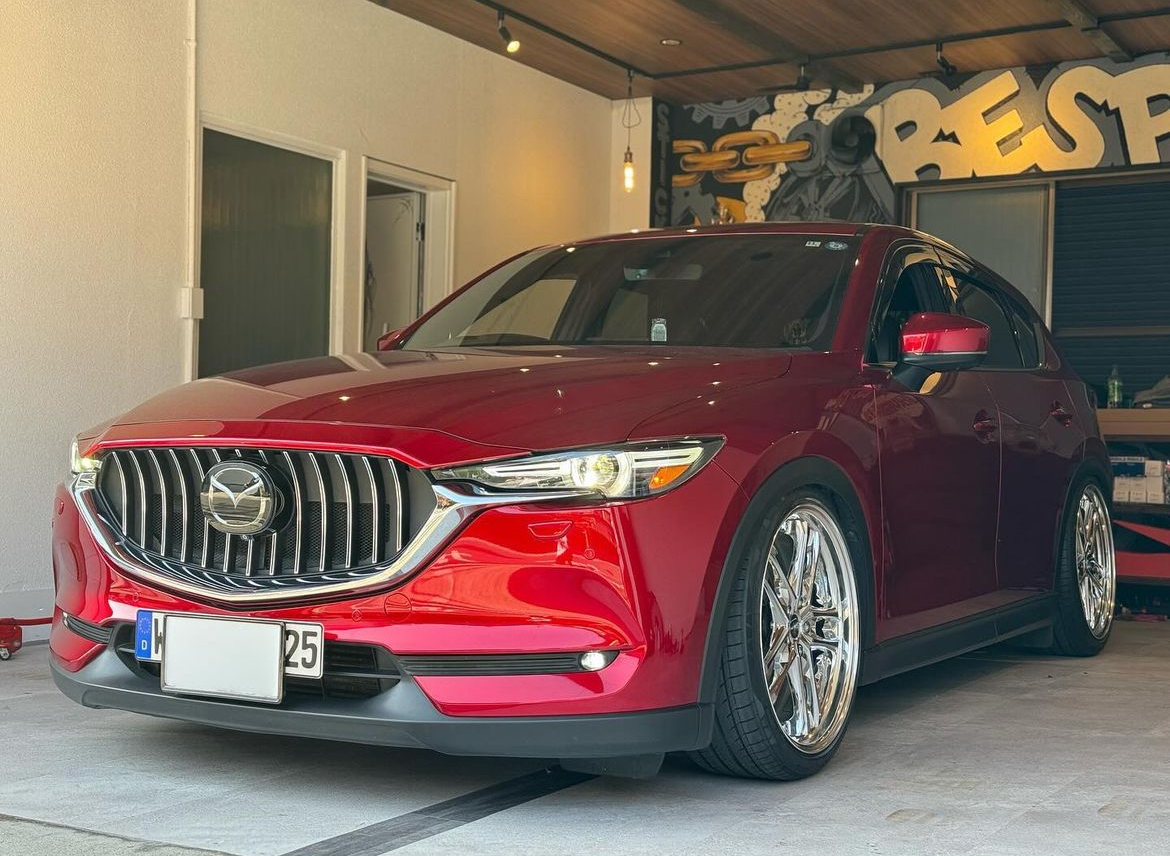 【マツダ　CX-5】・USヘッドライト純正加工品