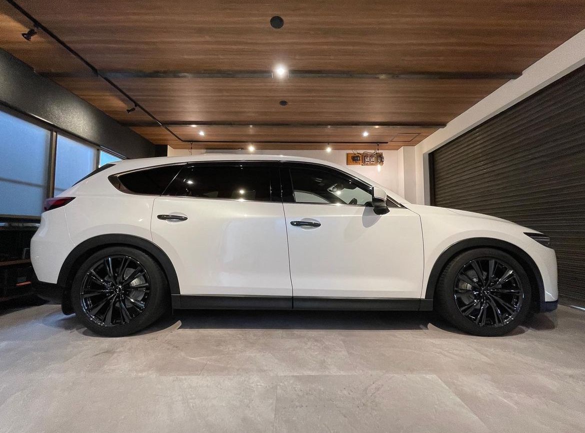 【マツダ　CX-8】・フロント車高調整・ローター交換・ウインカーキット取付け・ドアミラーツインカラー