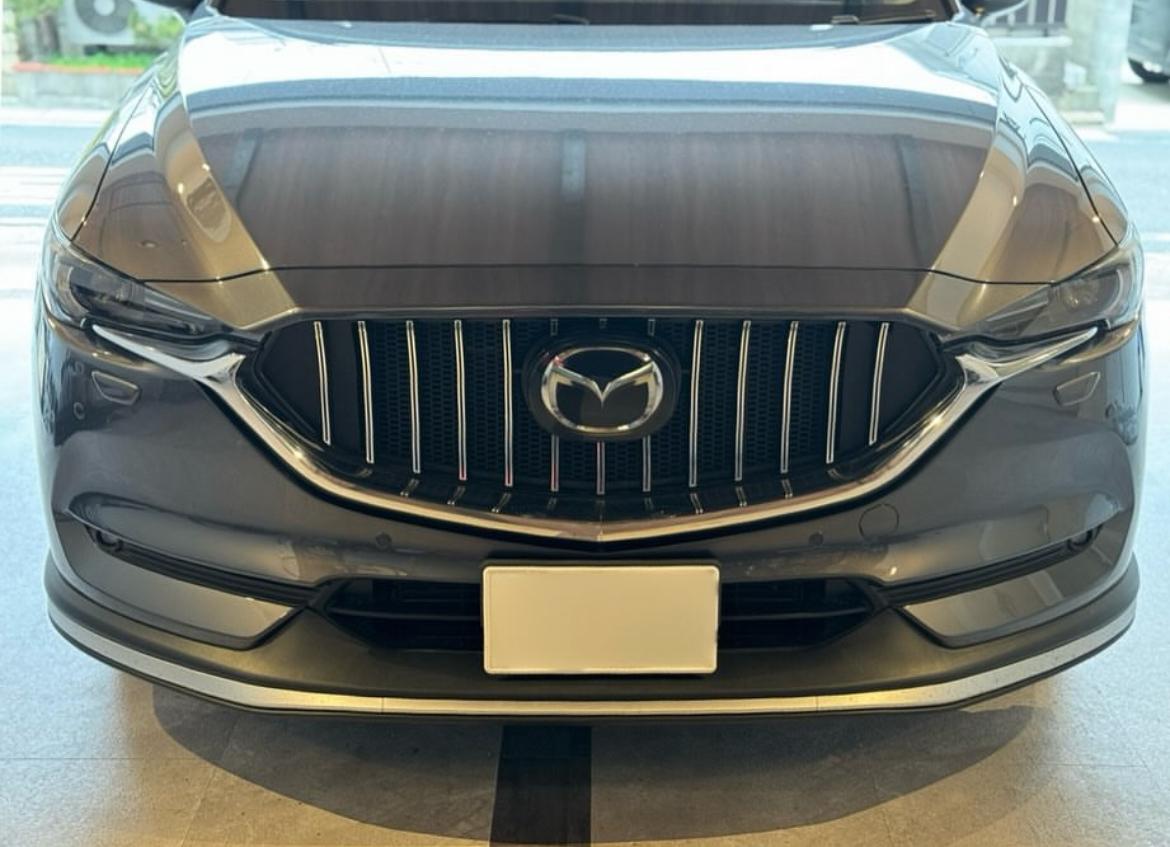 【マツダ　CX-5】・バーチカルグリル交換　・ハニカムメッシュ　・開口部拡大加工