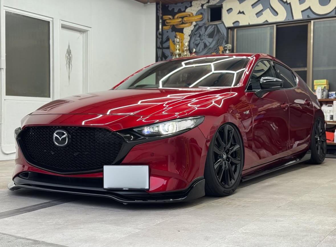 【マツダ MAZDA3】・エアサススーパーパフォーマンスキット・リアスラントキャンバーキット約5度