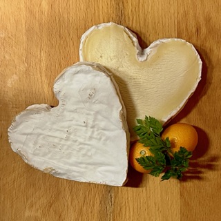 🧀ハートのチーズ入荷🧀