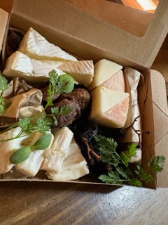 🧀夏のおススメチーズ　テイクアウト🧀