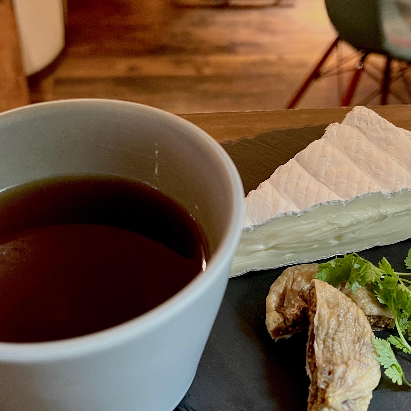 🧀秋の紅茶🫖とチーズ🧀