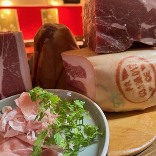 🧀フランス産　生ハム　入荷🧀