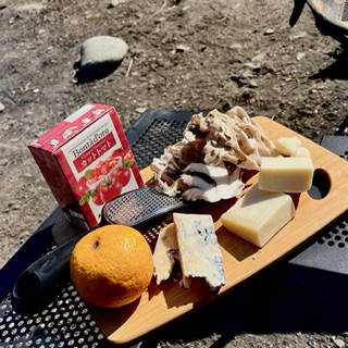 🧀キャンプとチーズ🎁🧀