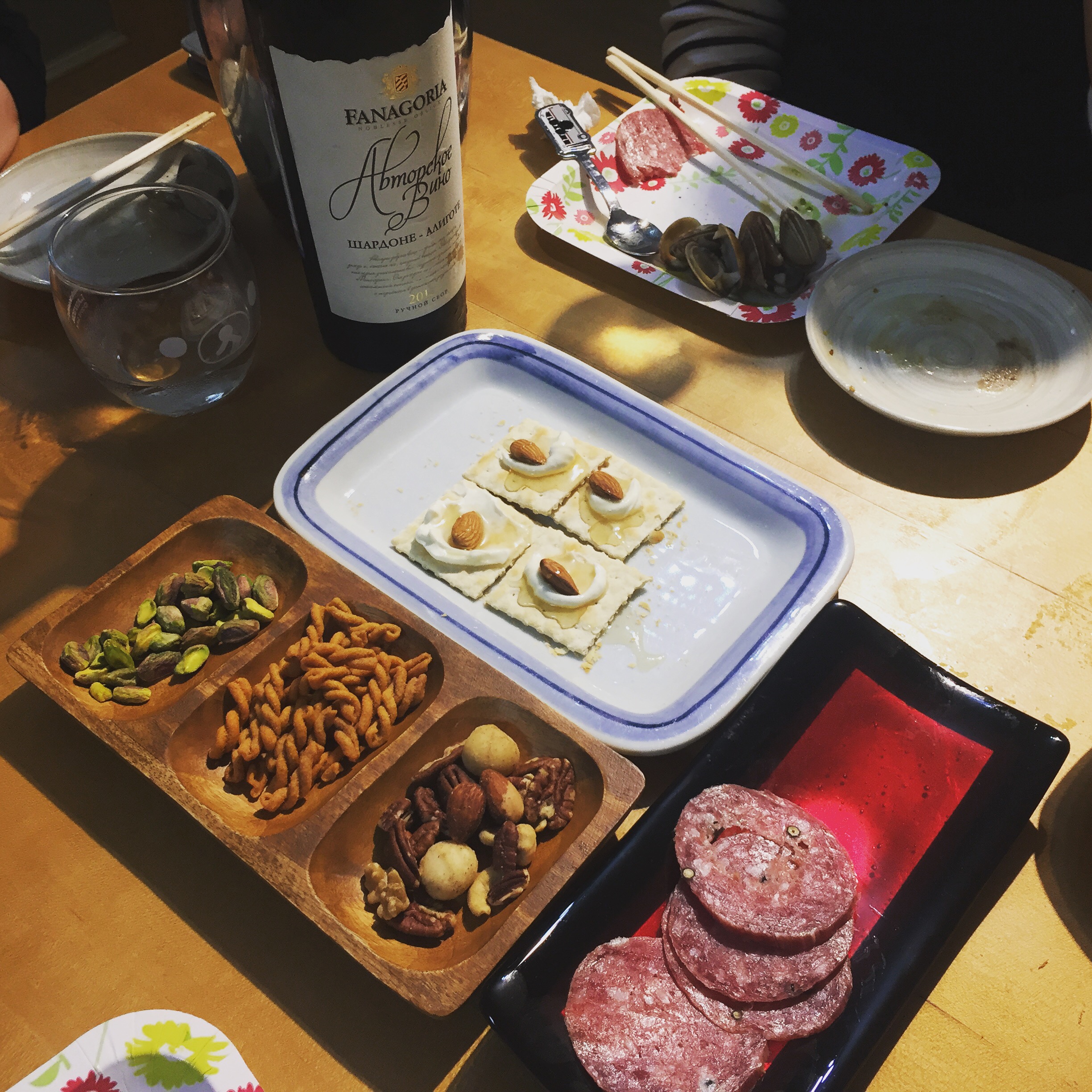 ロシア産ワインとともに