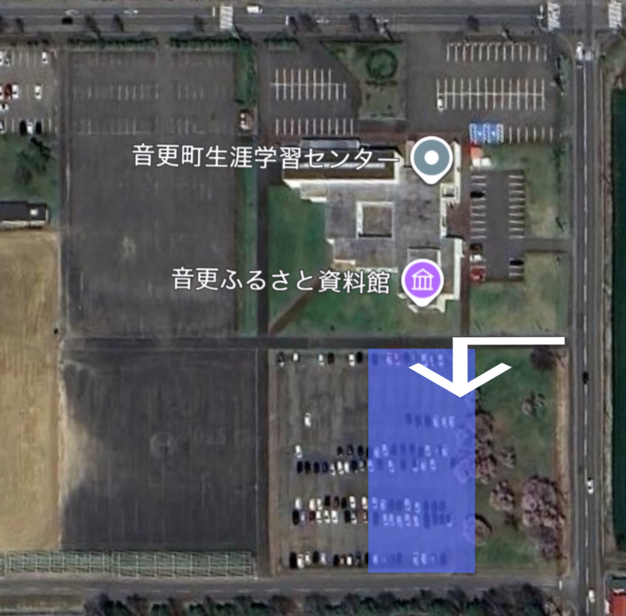 ギャラリー駐車スペースの案内
