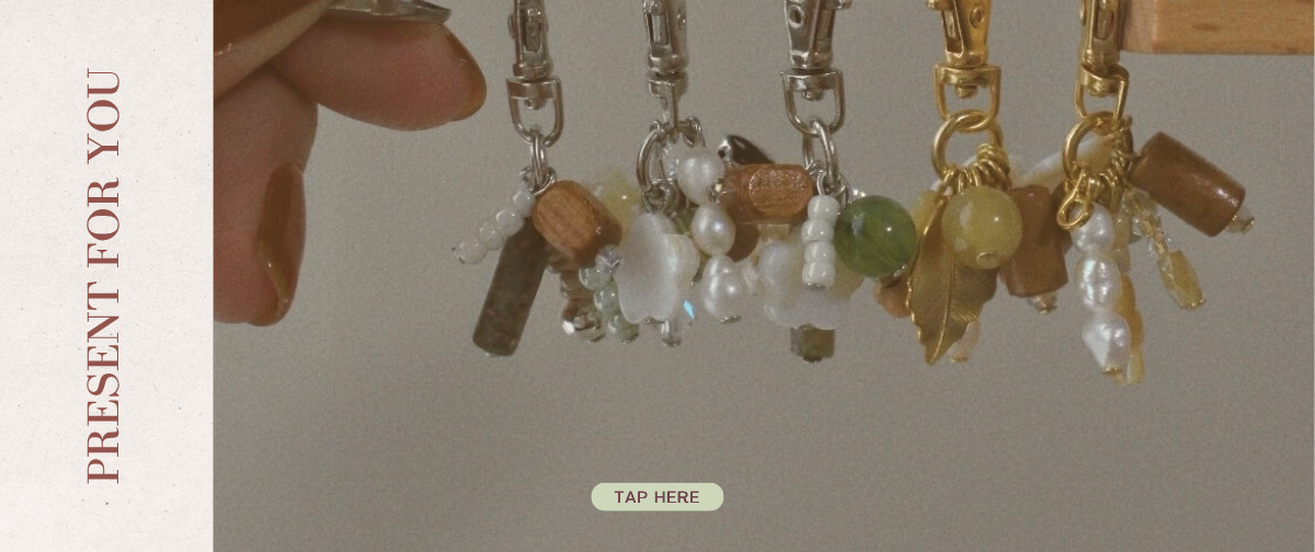 the 5 collection 　present