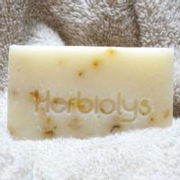 洗うたびに、肌がほっとする石けん