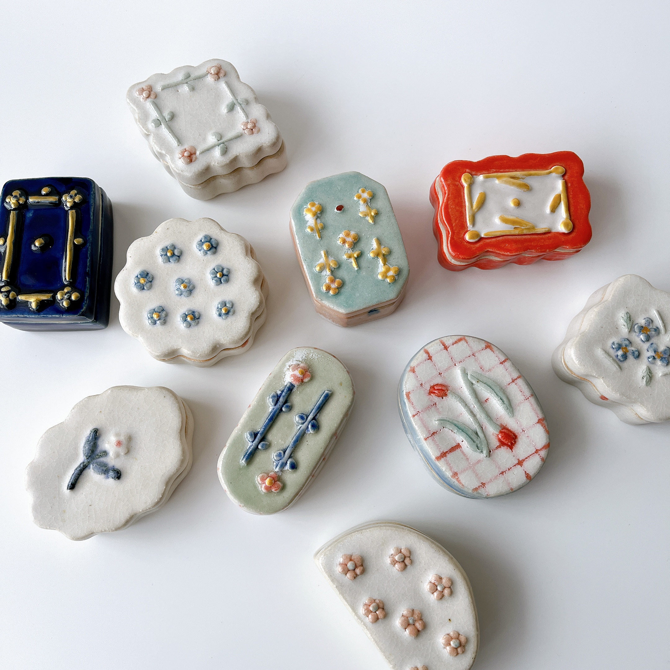 小渕祥子さんの作品を販売します