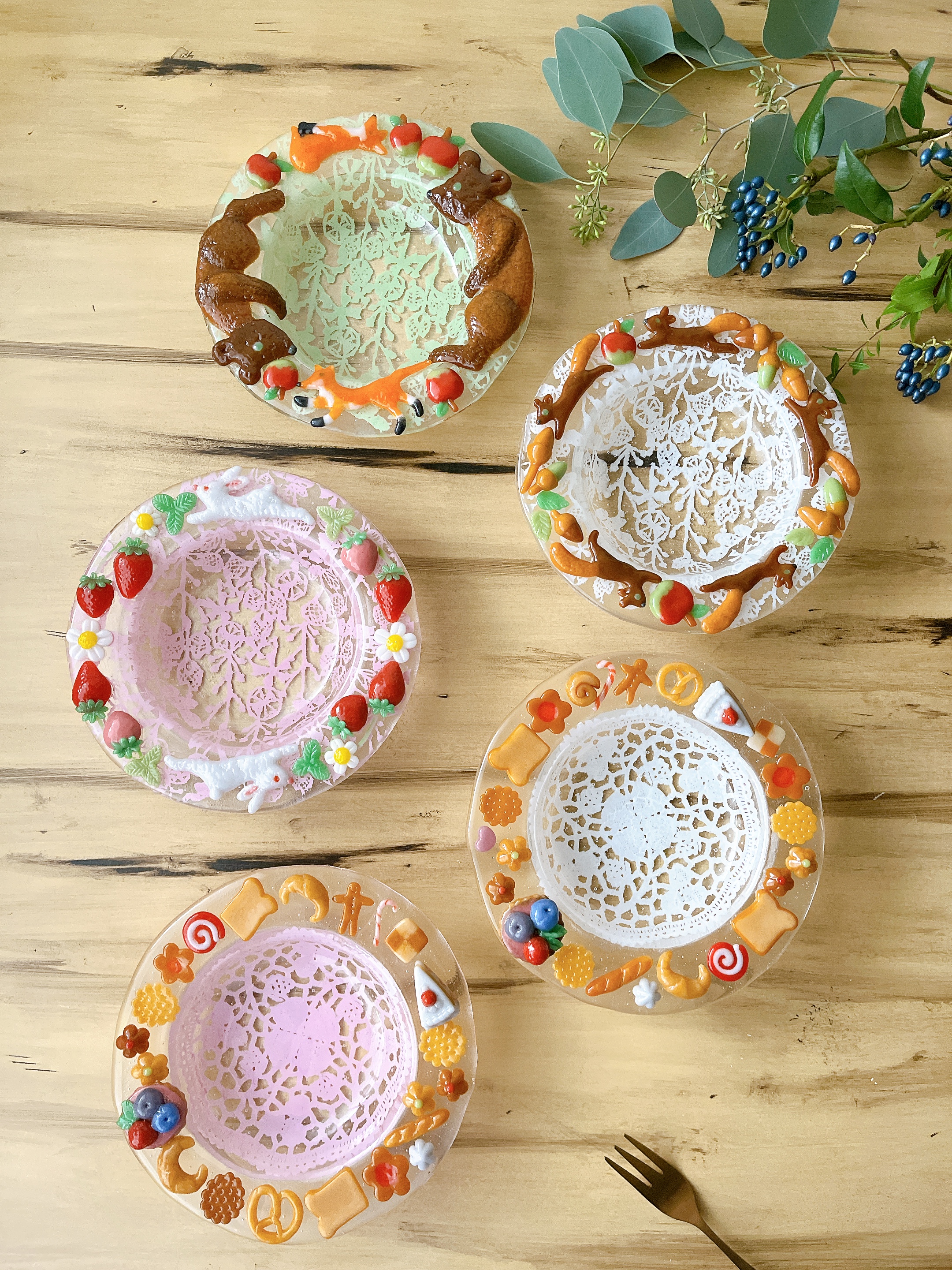 土井朋子さんのリムデコ皿を販売します