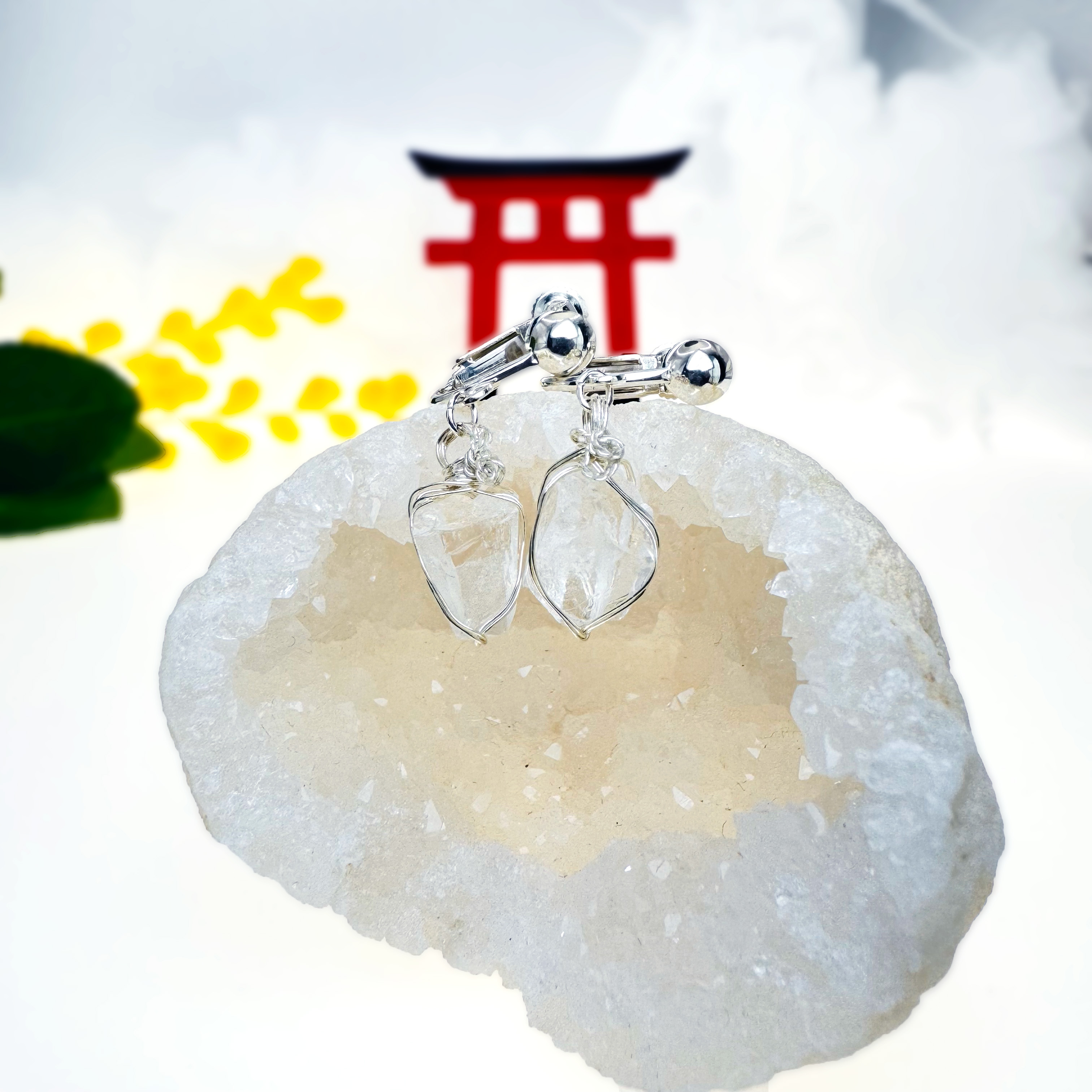 高千穂水晶のシルバー925イヤリングが入荷しました