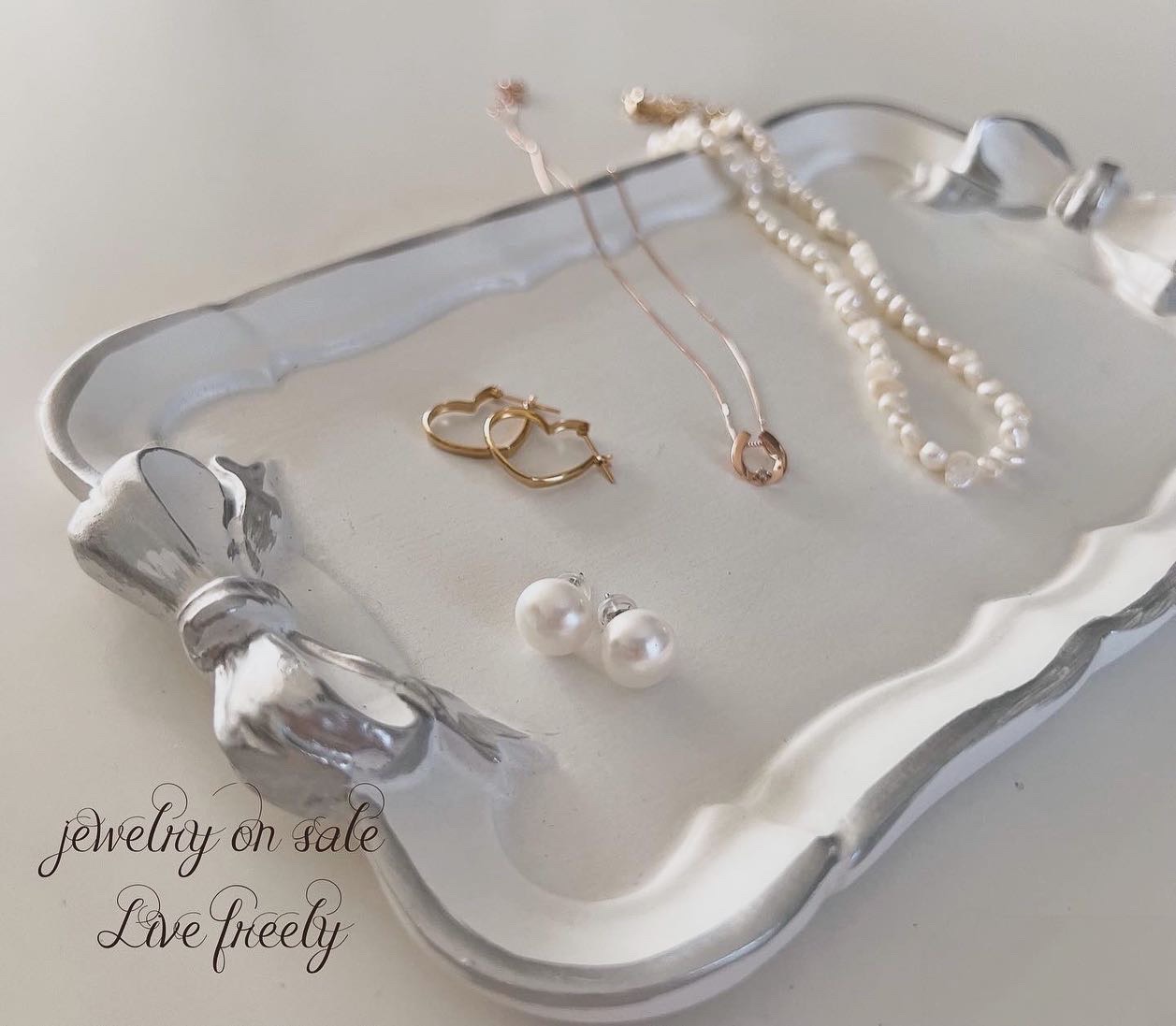 jewelry on sale🦢