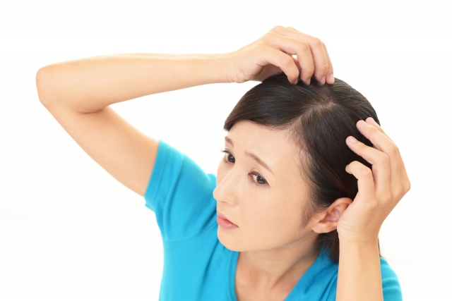 「育毛剤の効果を120%に。実は『洗うケア』が育毛の最短距離って知っていますか?」