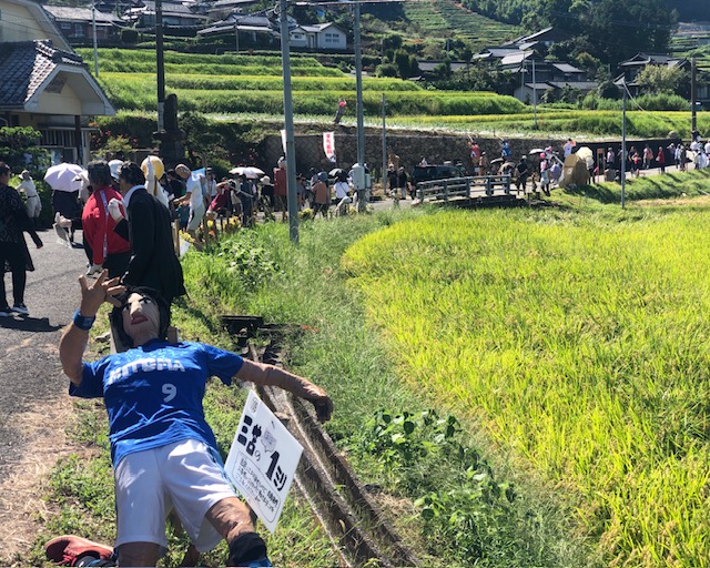 鬼木棚田まつりの案山子