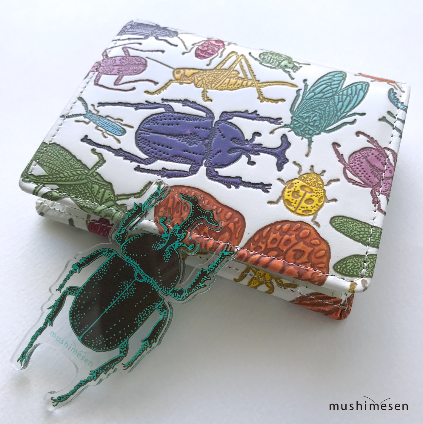 二つ折り財布のご予約状況