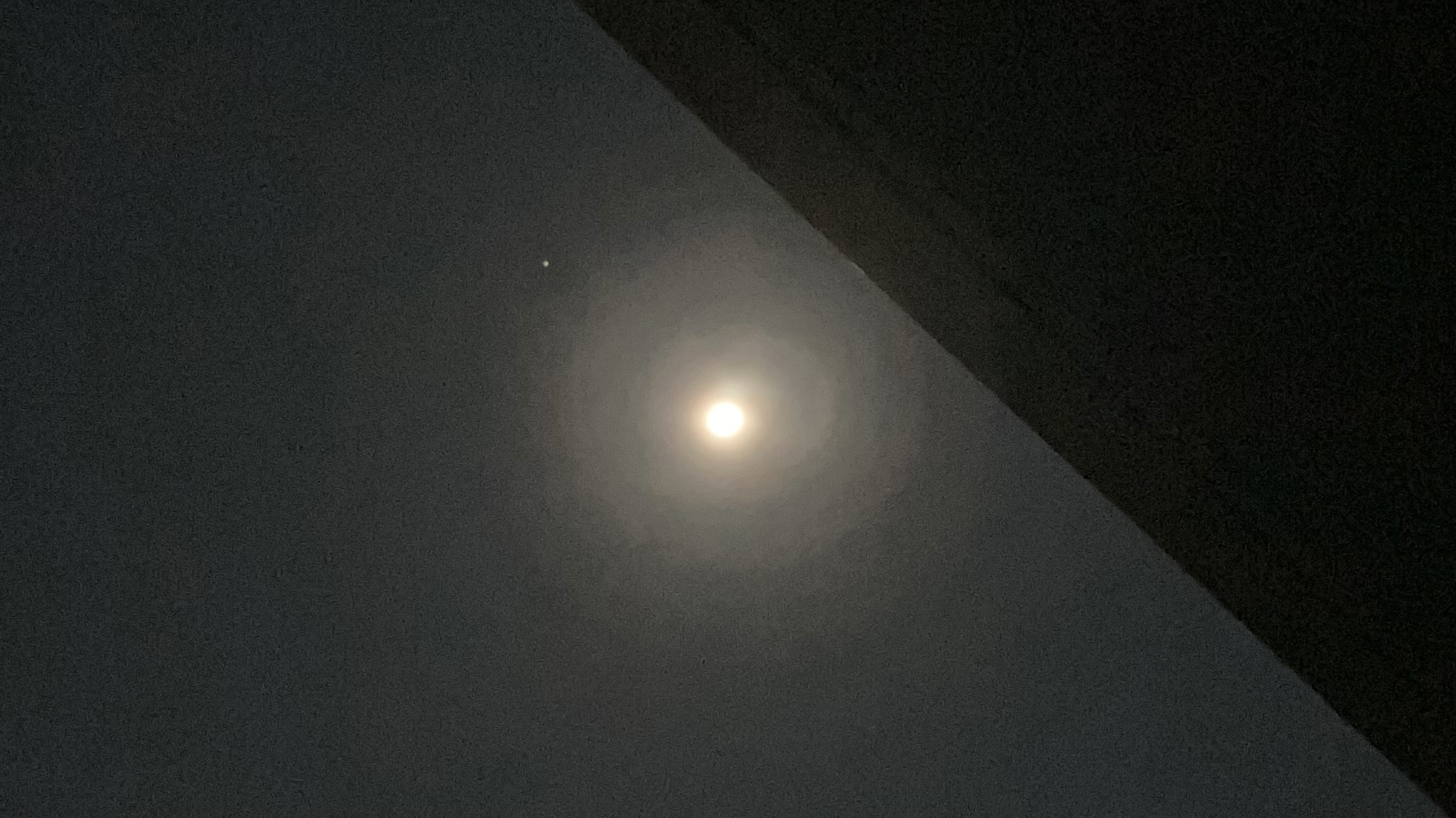 10/7はおひつじ座の満月