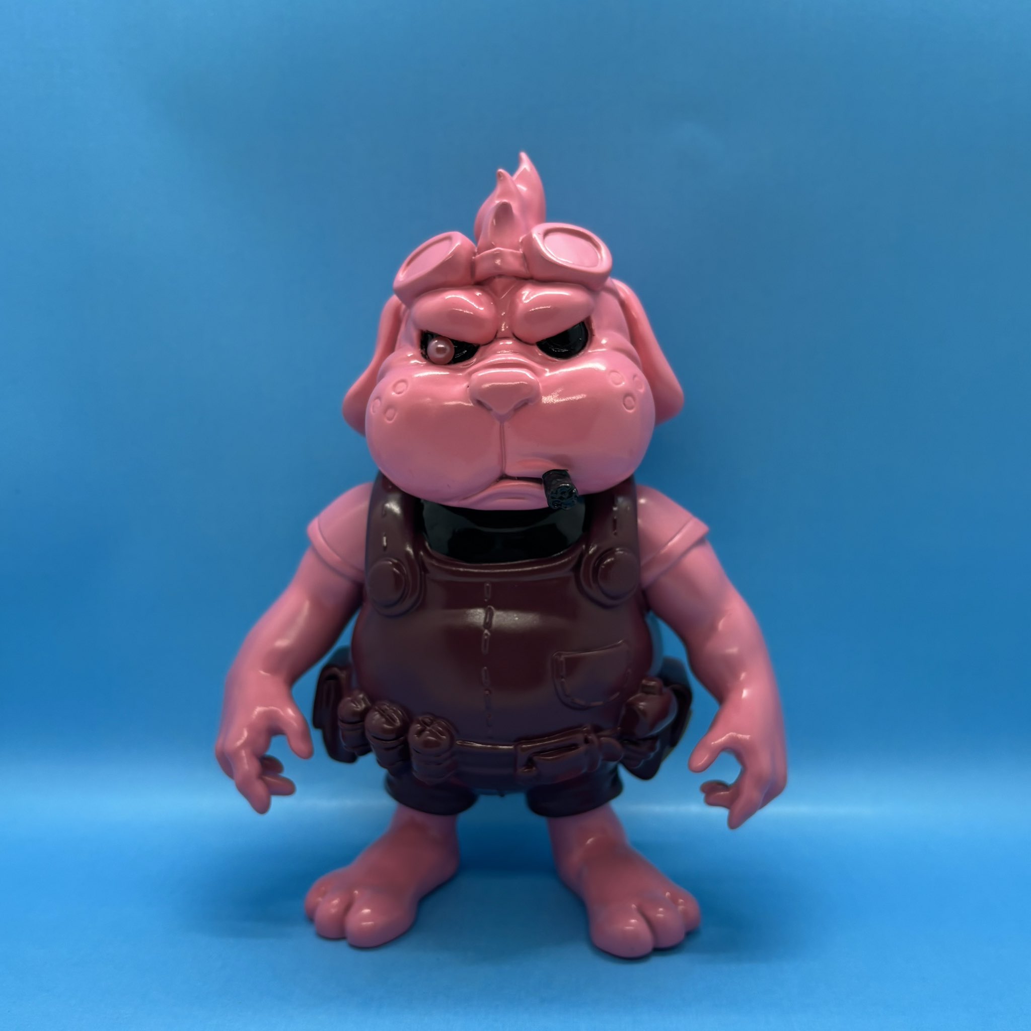 赤い狂犬？「VINYLS専用 狂犬戦士 BOSS」登場！