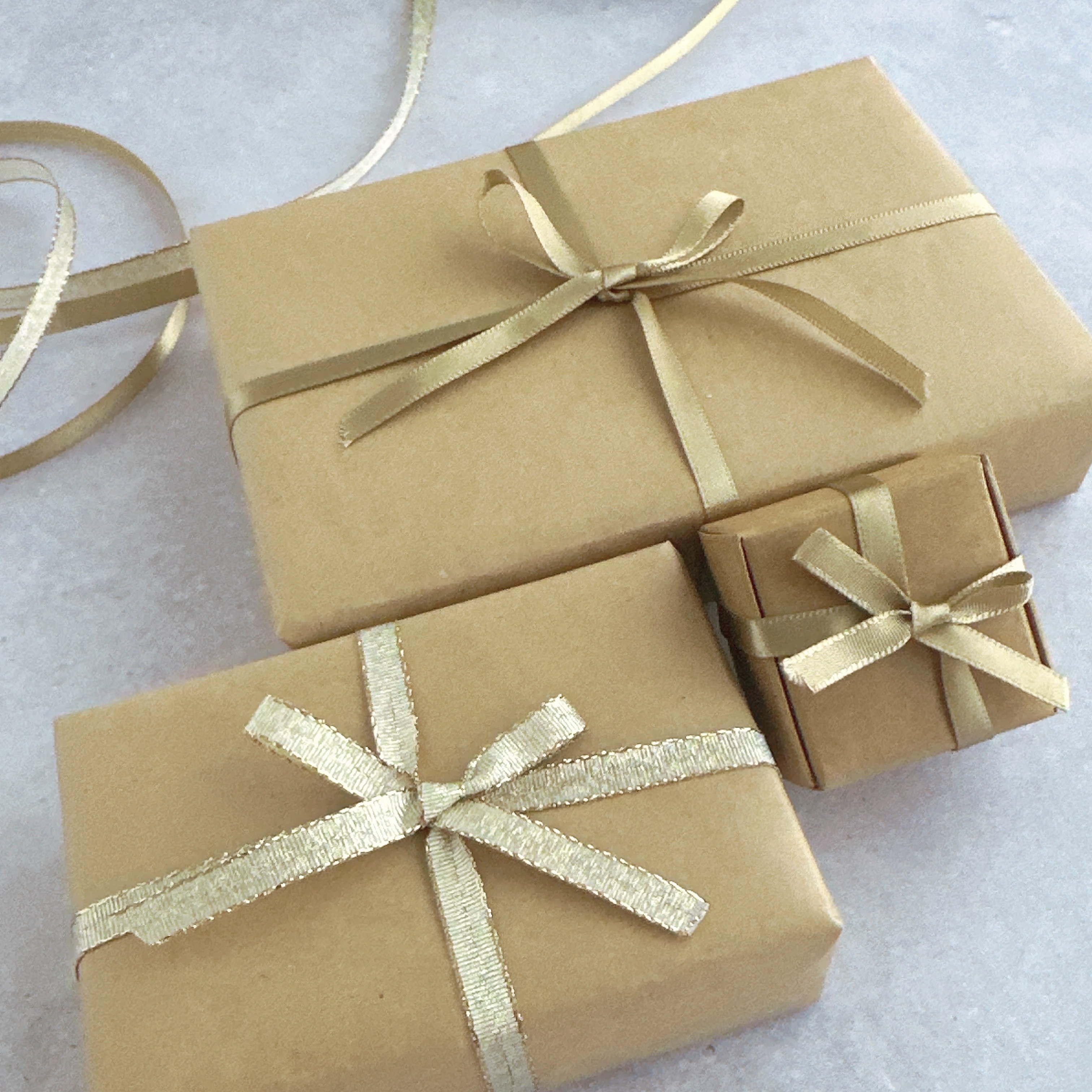 ギフトラッピングサービスを始めました🎀