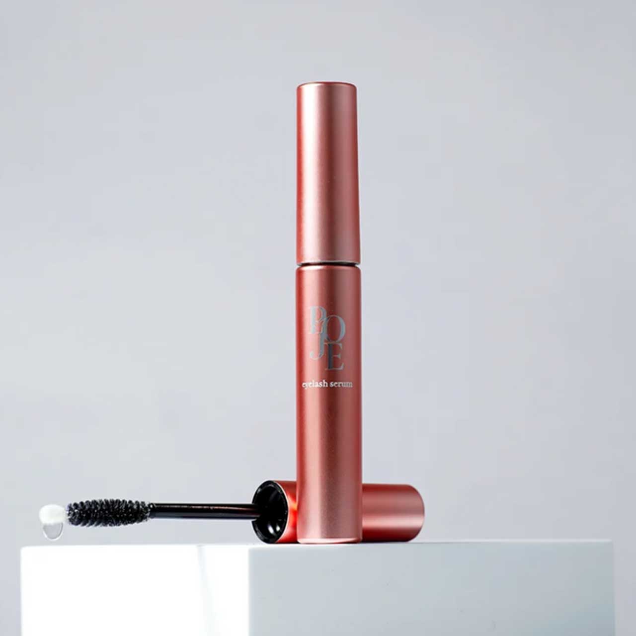 【新入荷】まつ毛・眉毛・目元を1本でケア♪POJE美容液