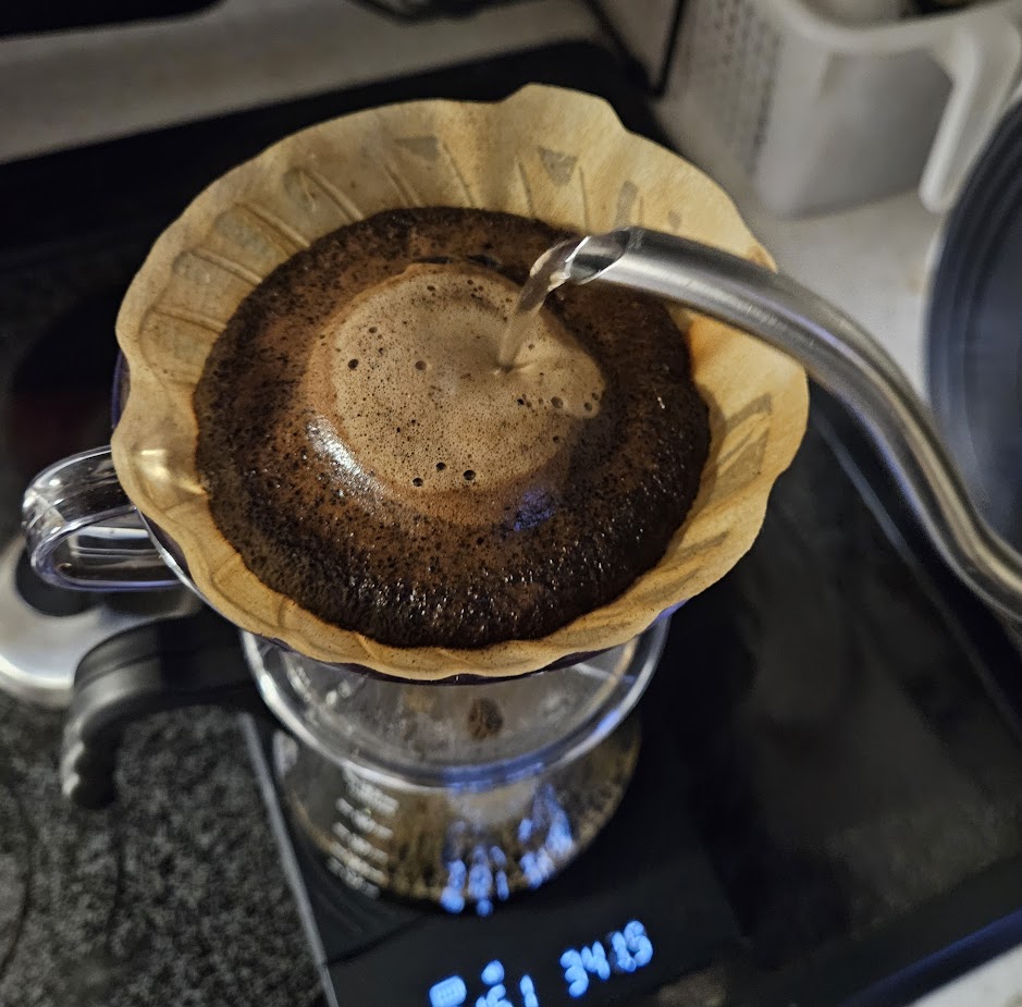 2025/01/03 新年のご挨拶と、コーヒーを豆から淹れるというこだわり
