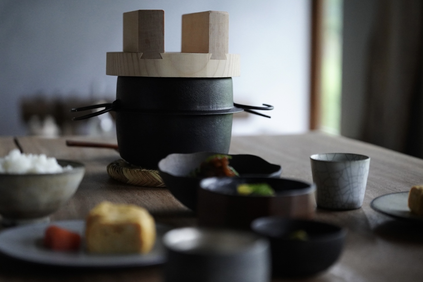 釜定がつくる羽釜(飯釜)でご飯を炊く