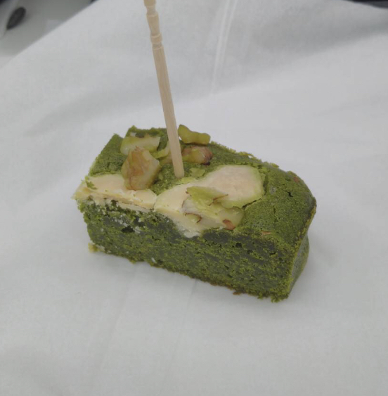 デカフェ抹茶スイーツのご紹介（No.1：デカフェ伊勢抹茶のブラウニー）