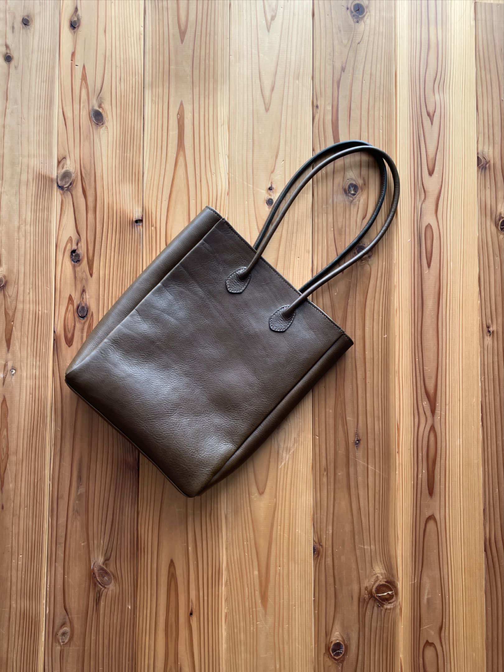 【オーダー事例紹介】肩掛けできるトートバッグ　カラー：オリーブ